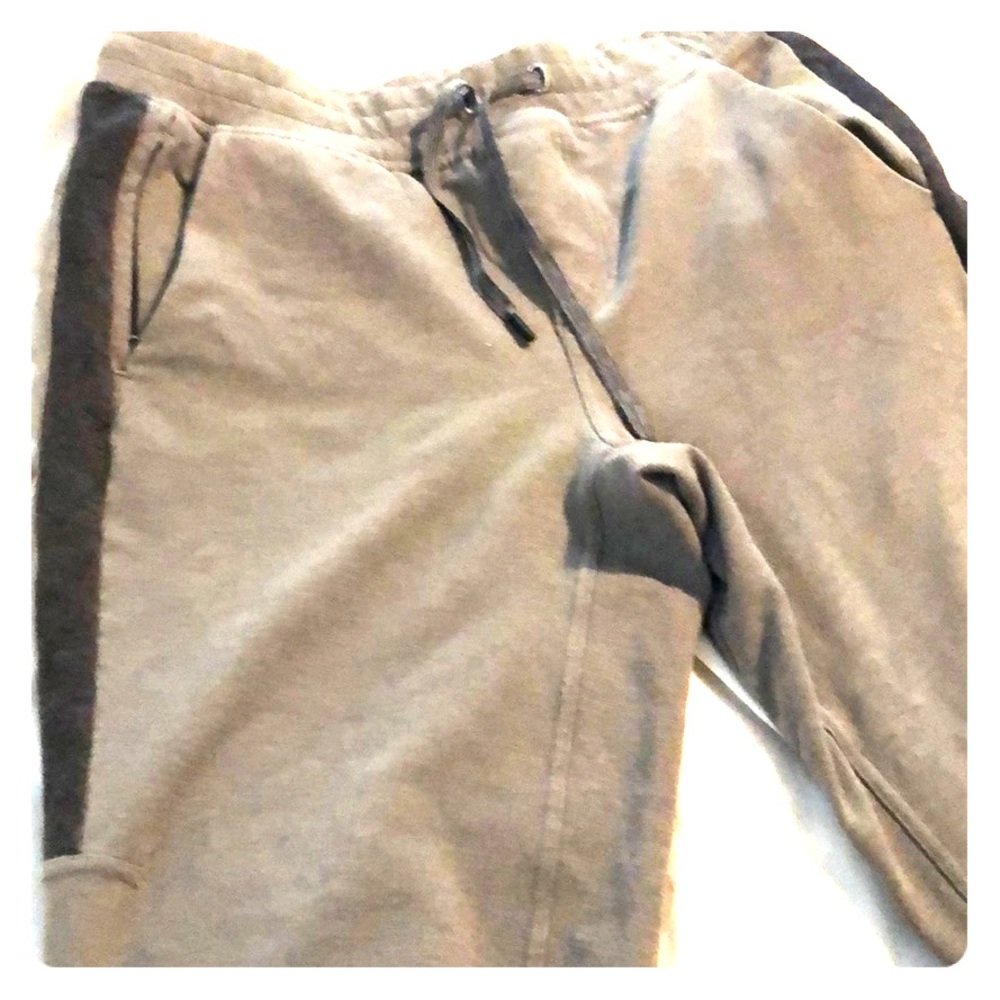 Lululemon jogger sweats